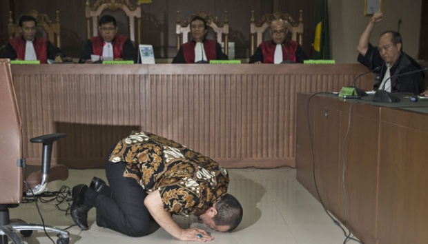 kpk bingung vonis la nyalla main main